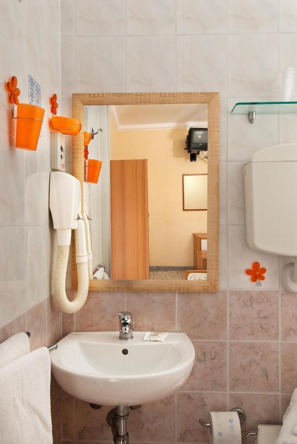 Hotel Grappoli Rimini Dış mekan fotoğraf